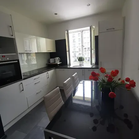 Lägenhet Blackapartment Olsztyn (Warmian-Masurian)